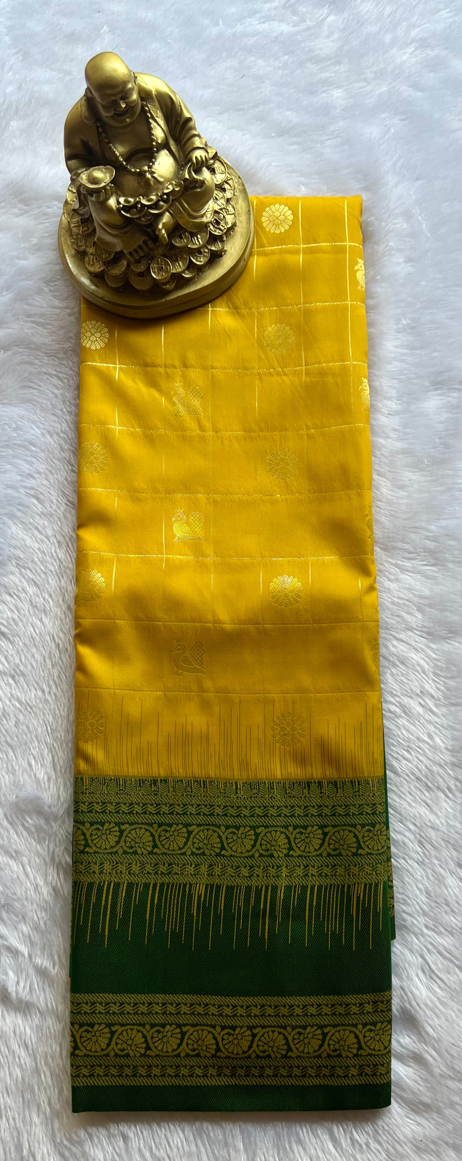 Semi Kanchi Silk Check with Floral n Pecock Motif Floral bentex Border