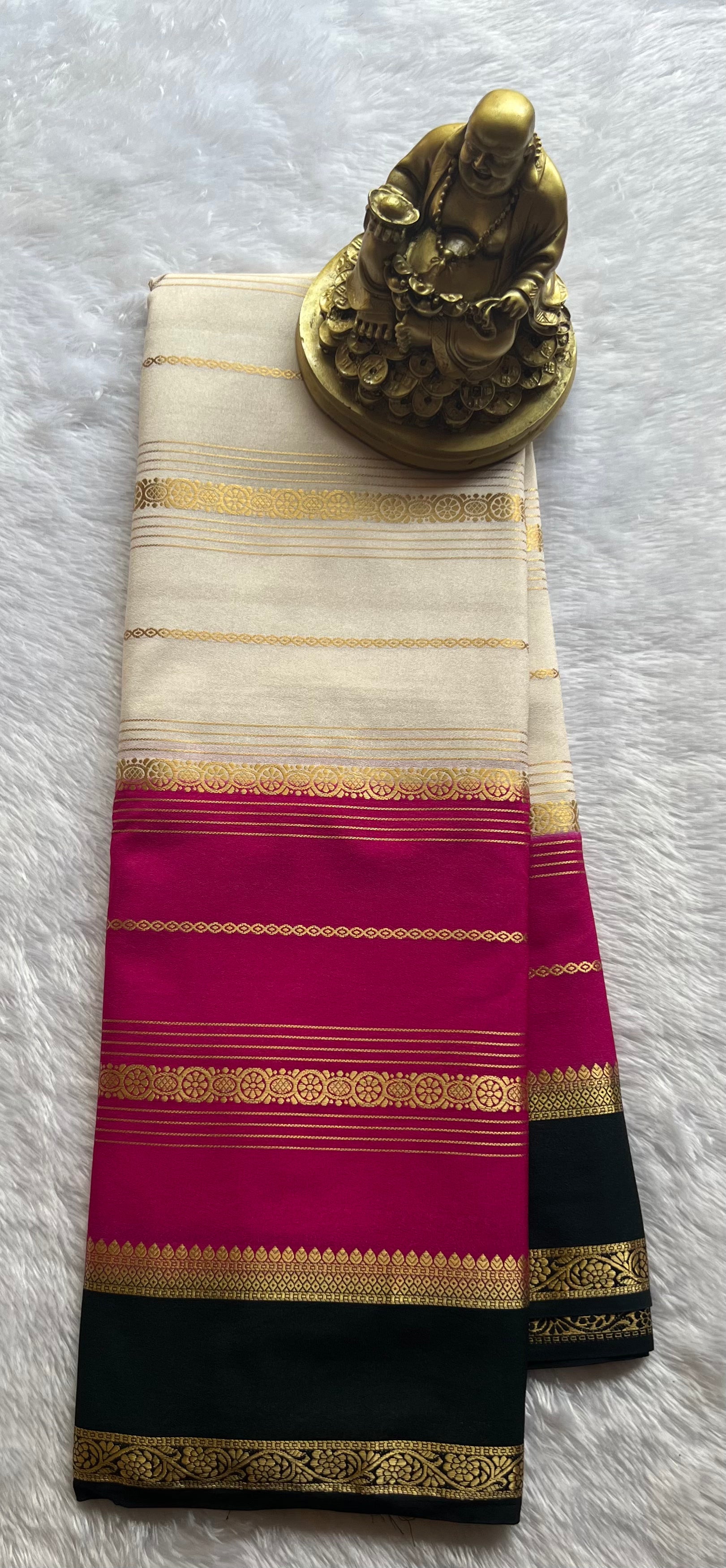 Semi Mysore Strips with Small Bentex Border 3D, Washable