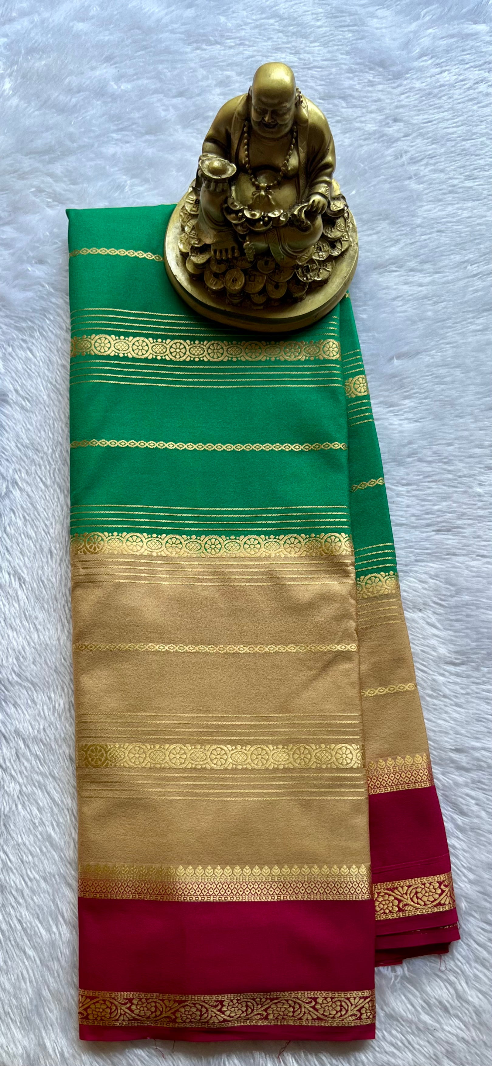 Semi Mysore Strips with Small Bentex Border 3D, Washable