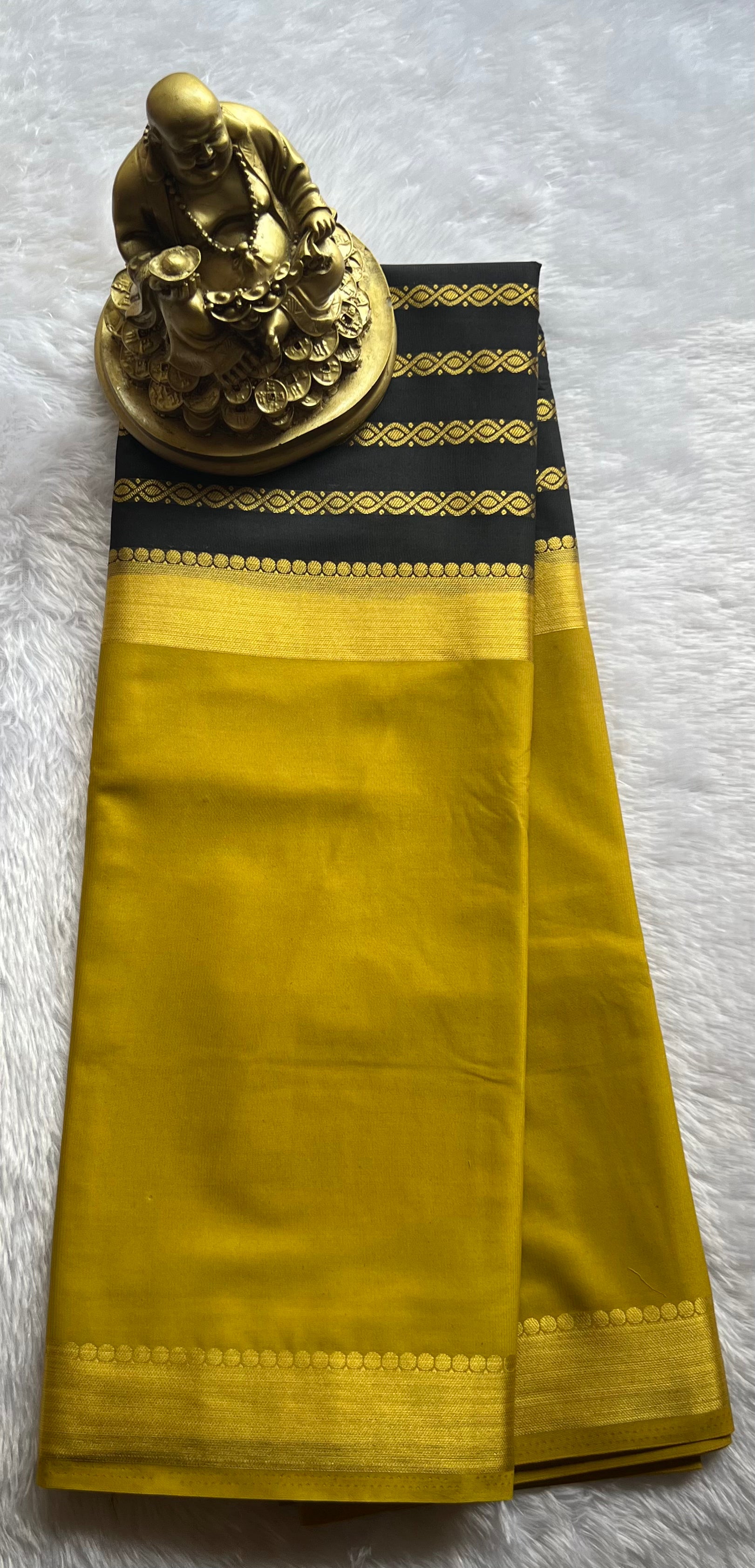 Semi Mysore Silk Mango 2 D Chain body