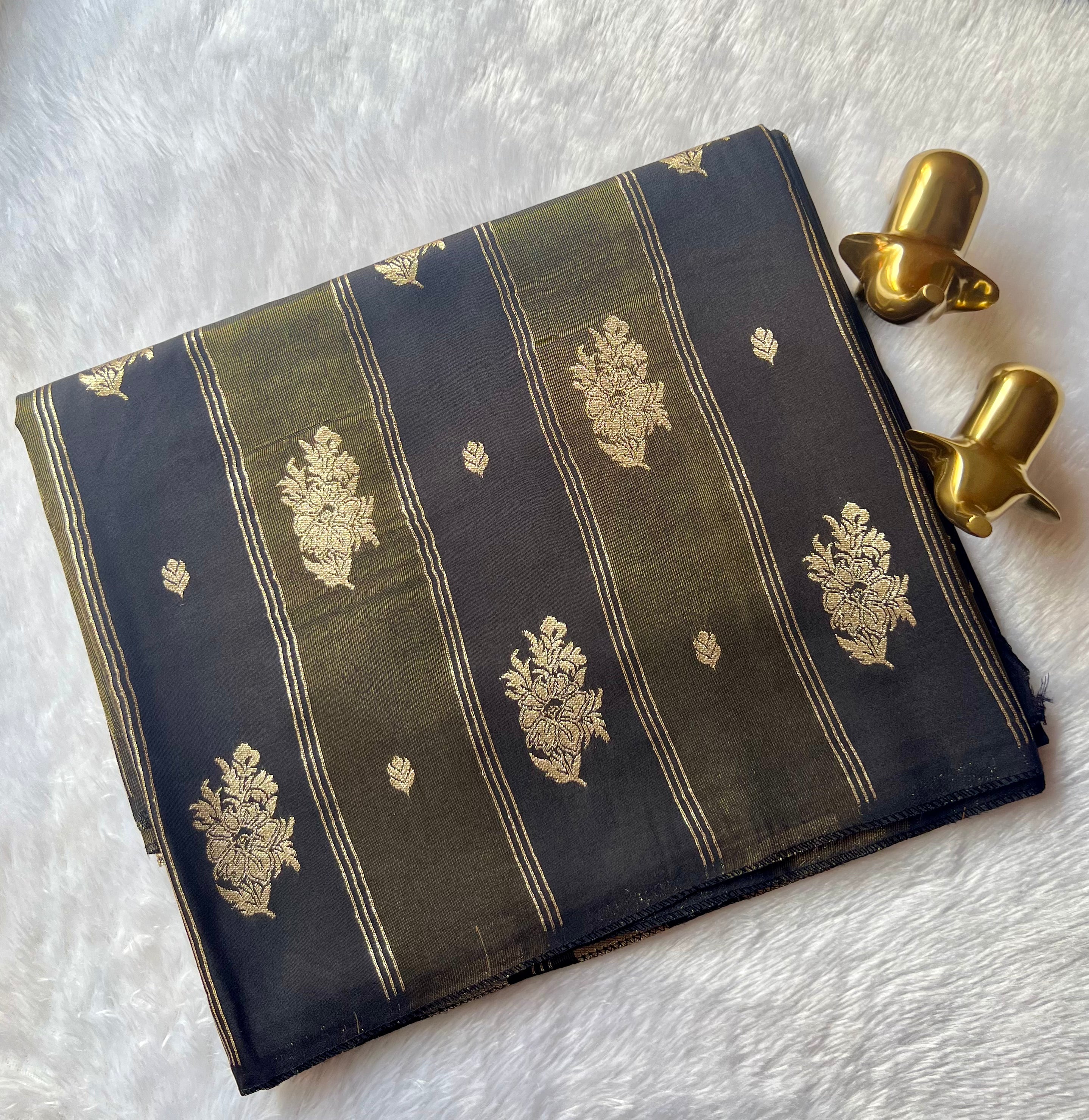 Dola HO Silk Panel body with Flower Motif