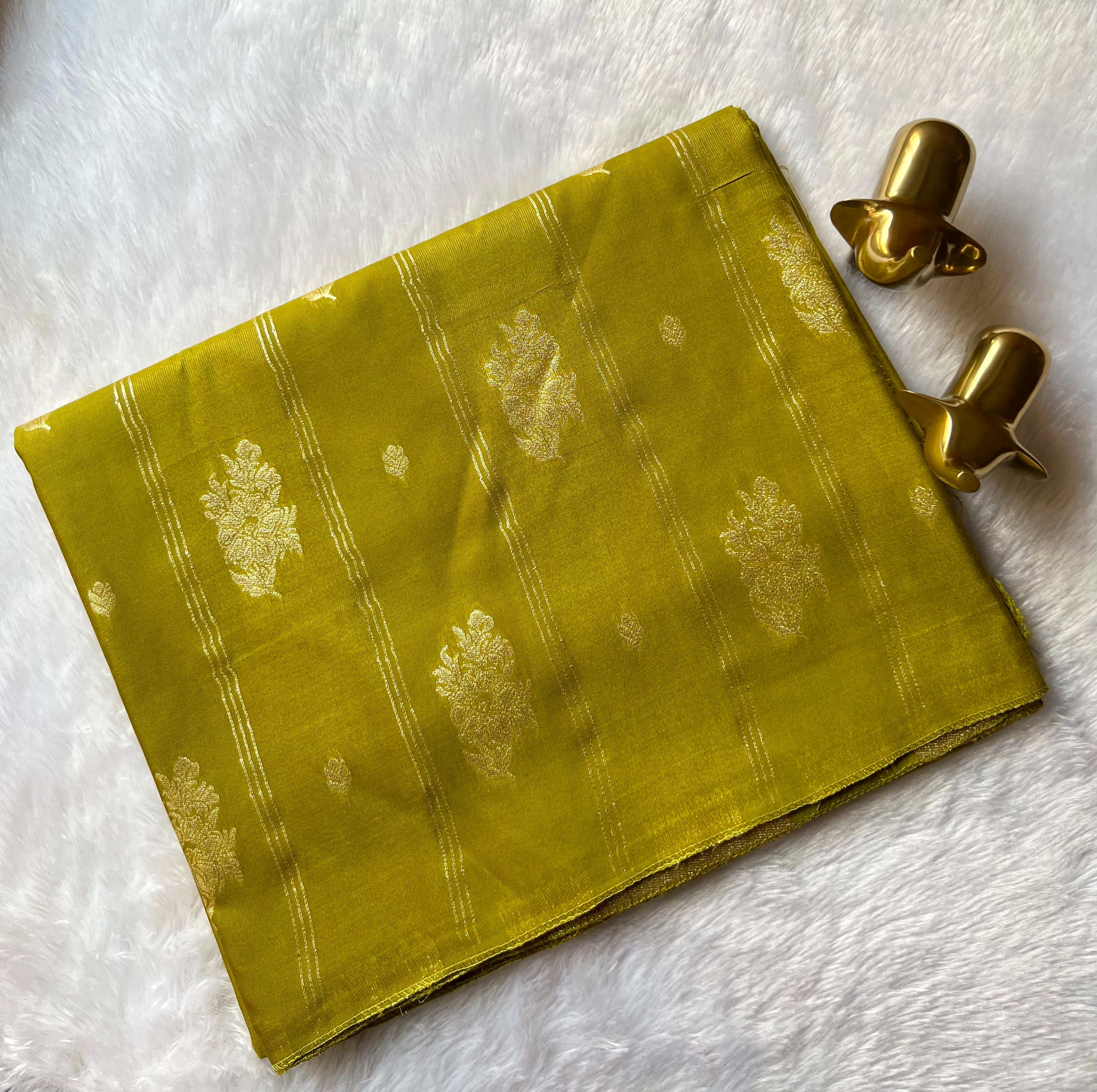 Dola HO Silk Panel body with Flower Motif