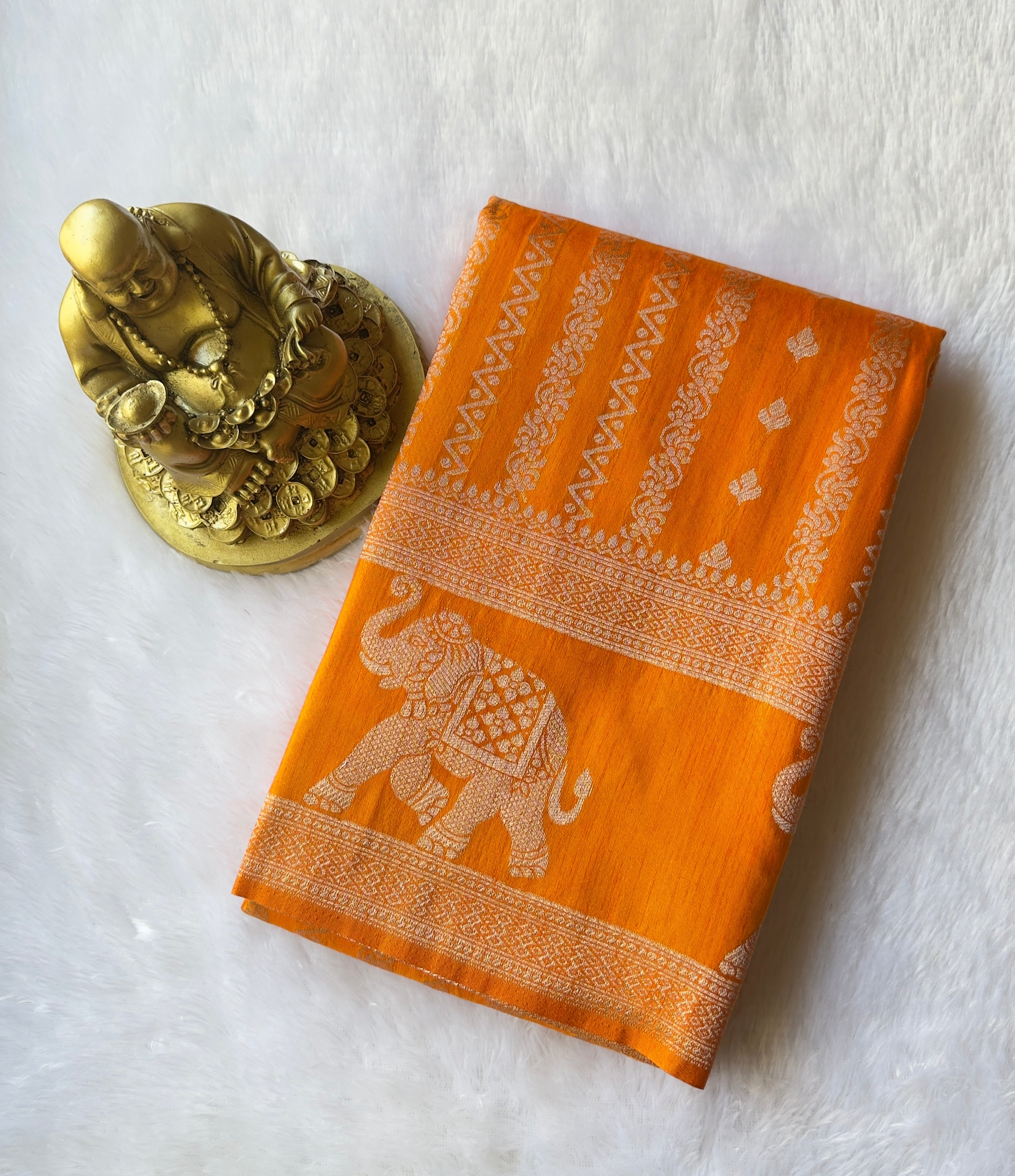 Dola Panal Body with Elephant motif Border