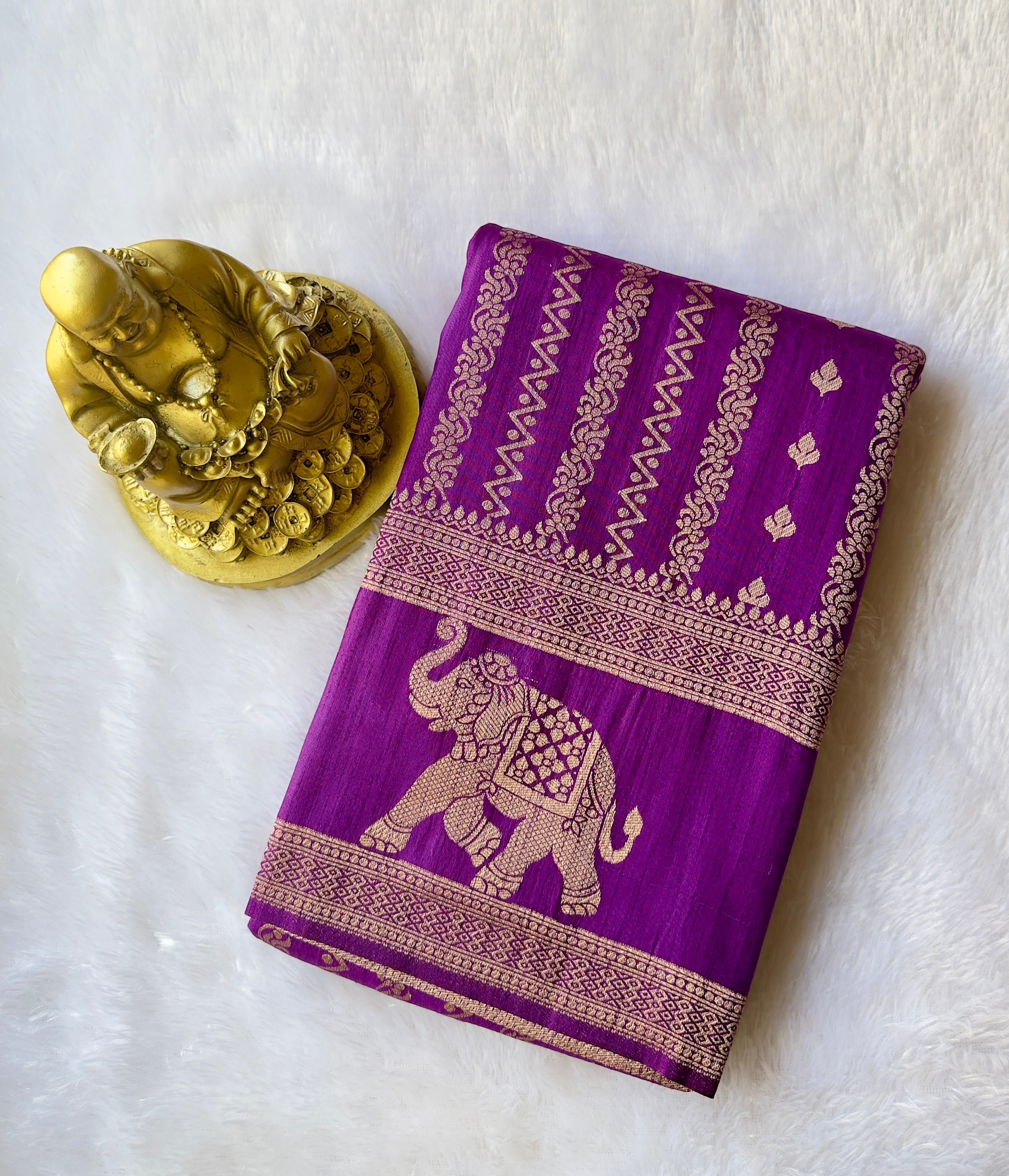 Dola Panal Body with Elephant motif Border