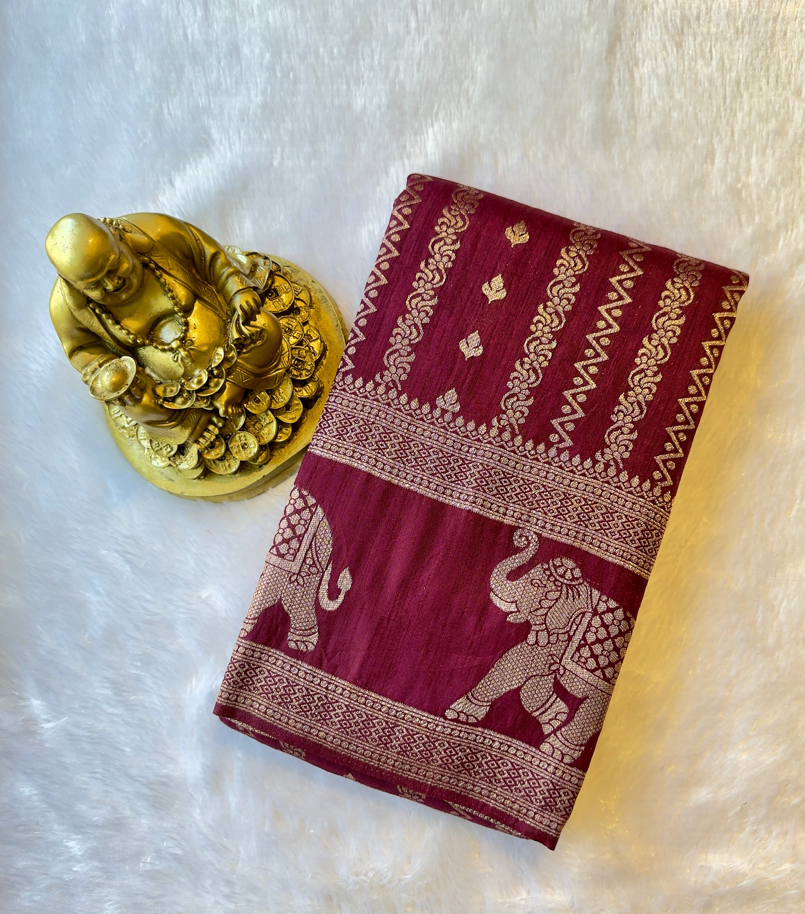 Dola Panal Body with Elephant motif Border