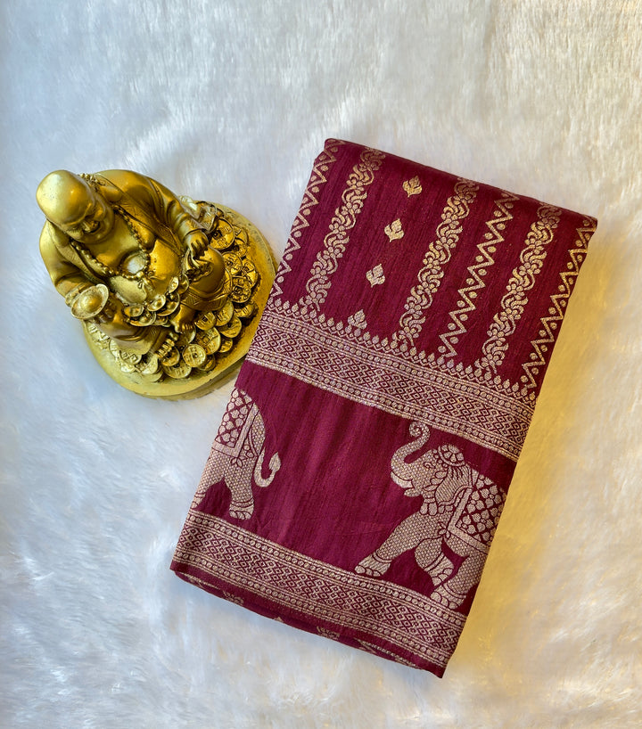 Dola Panal Body with Elephant motif Border