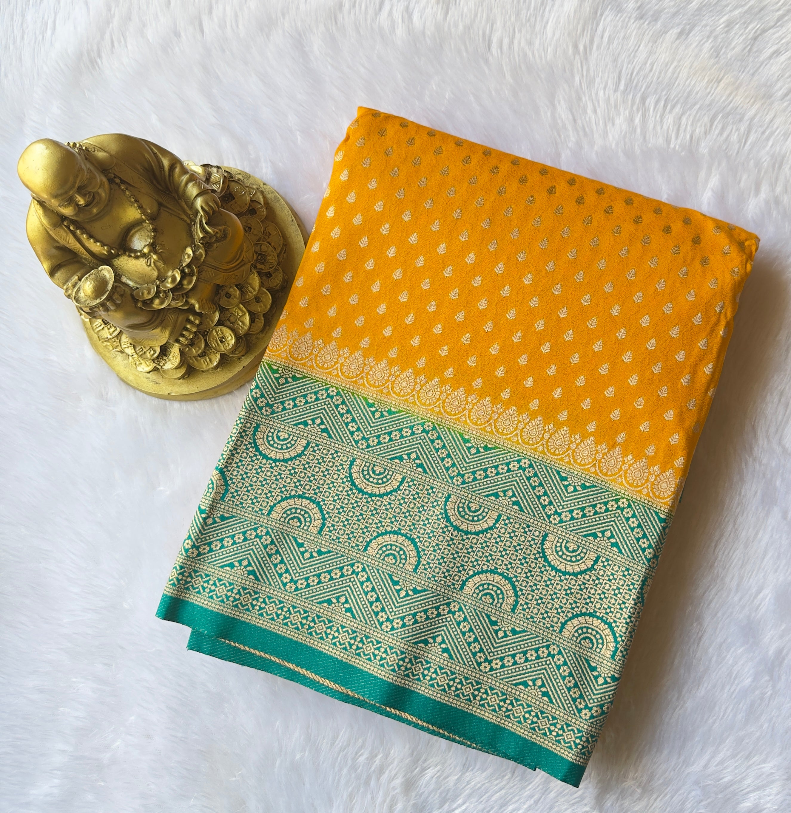 Georgette Butta Body with Geometric Temple Border
