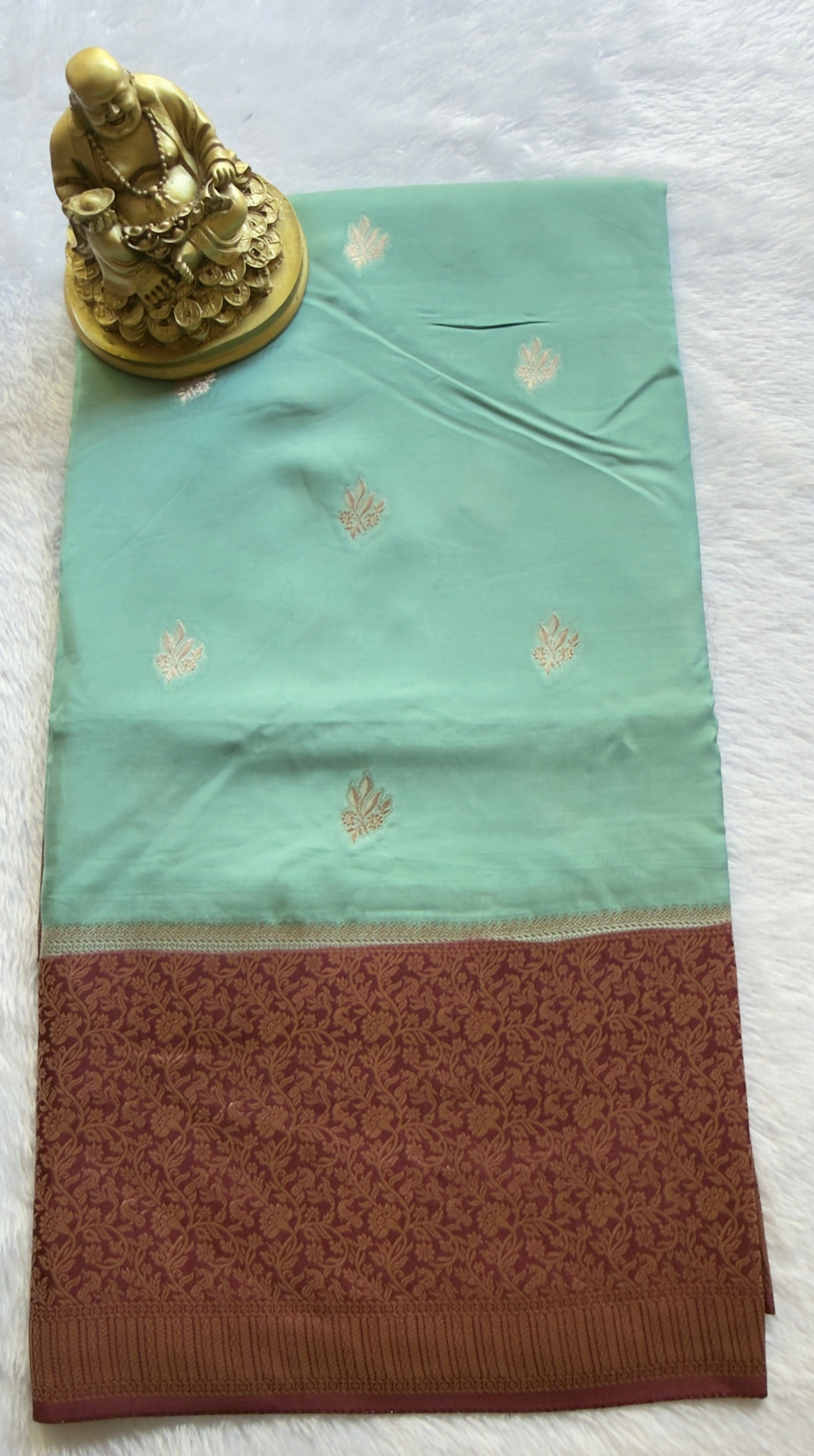 Viscose Floral Butta Body with Climbers Border
