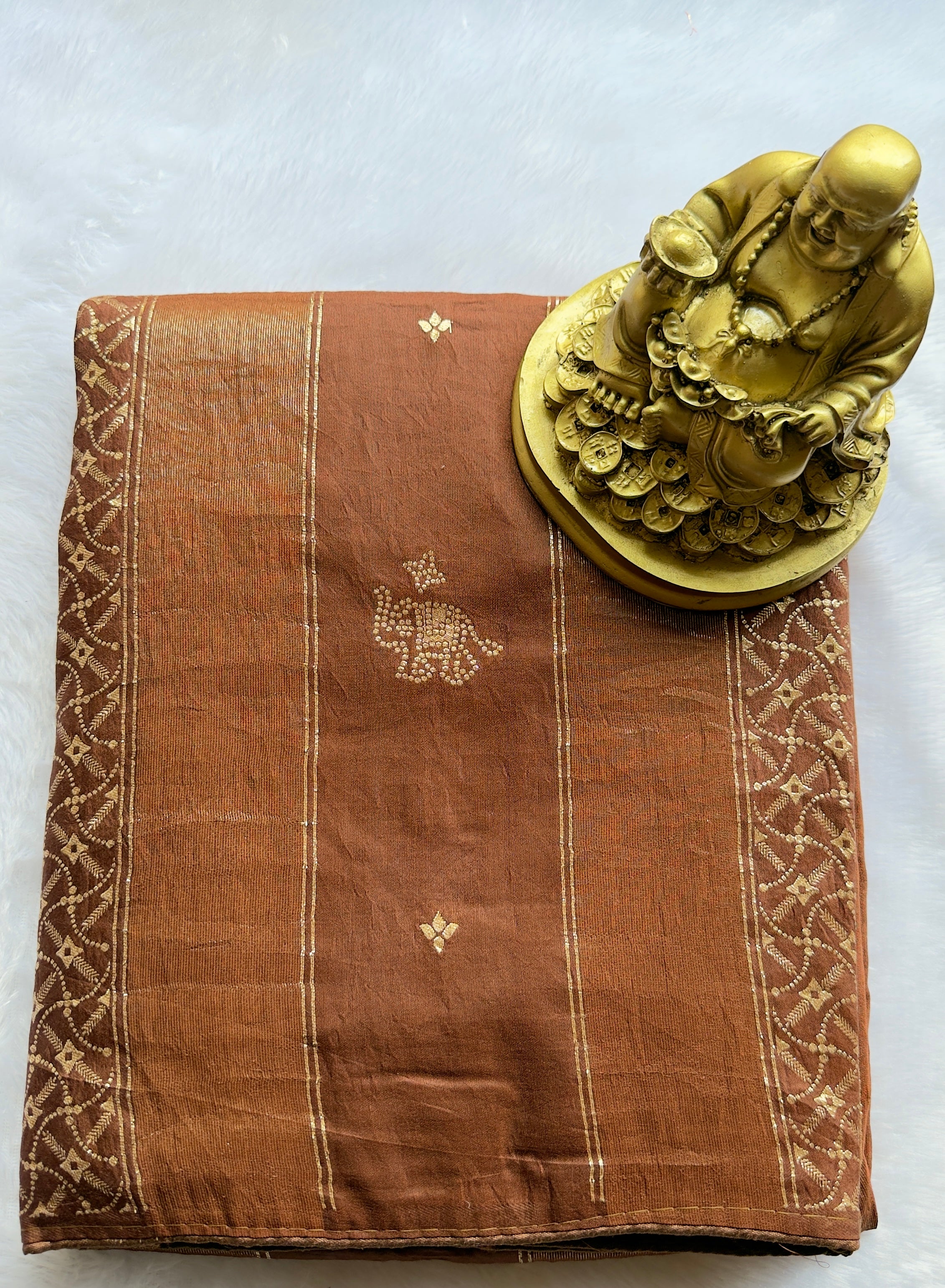 Dola Panal with Elephant butta No Border