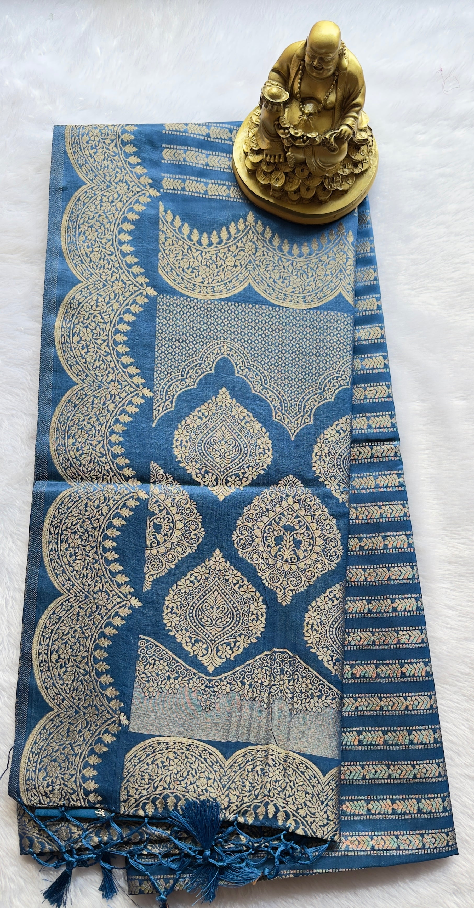 Tussar Panal Body with Scalop Border