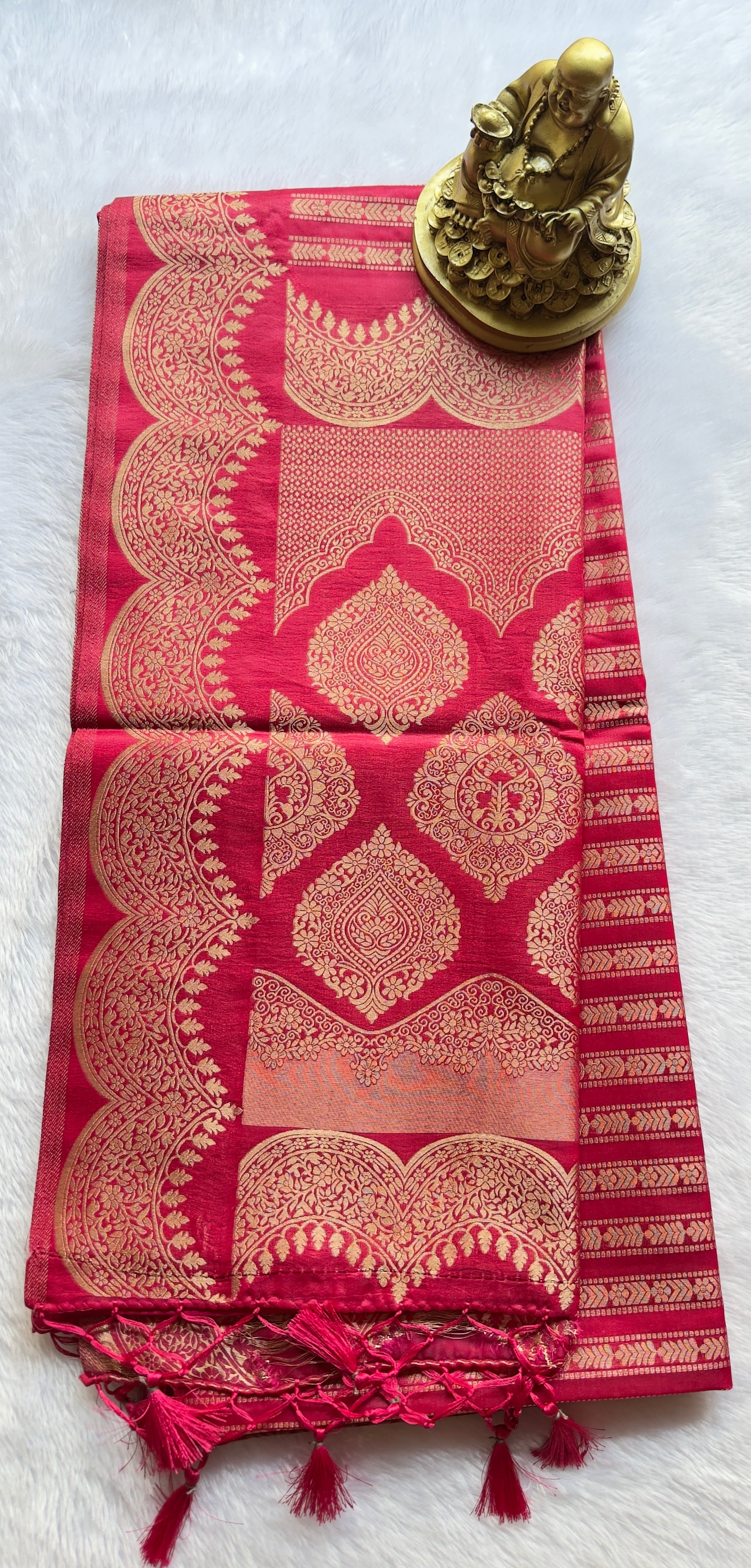 Tussar Panal Body with Scalop Border