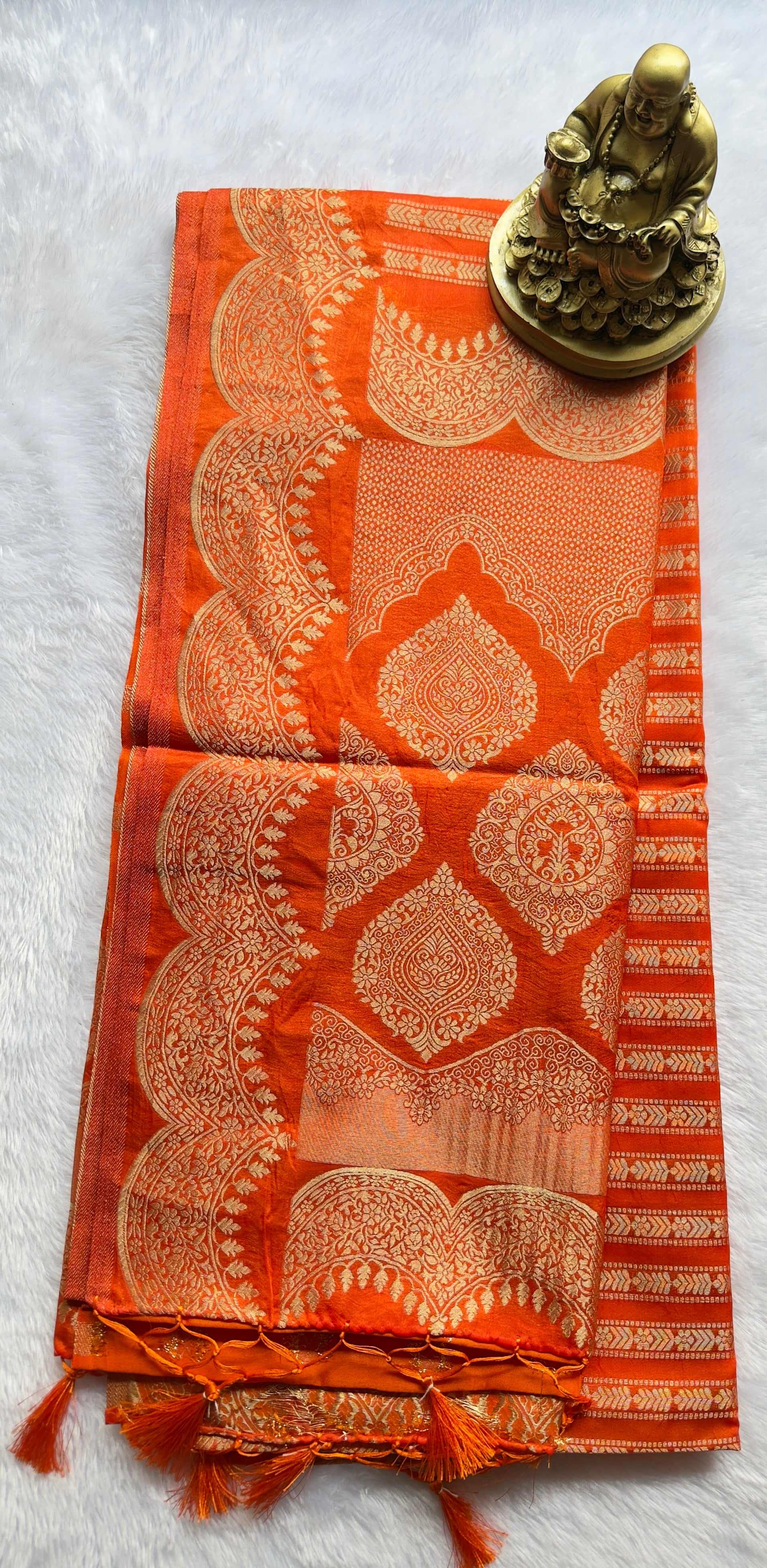Tussar Panal Body with Scalop Border