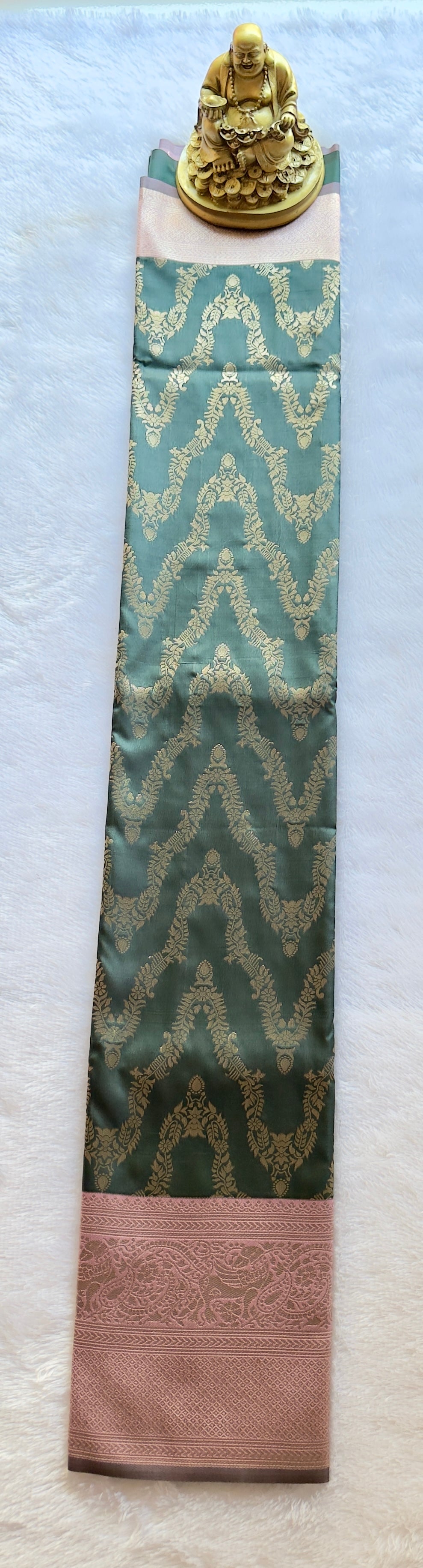 Kanchi Banarasi Semi Silk Necklace Big Border