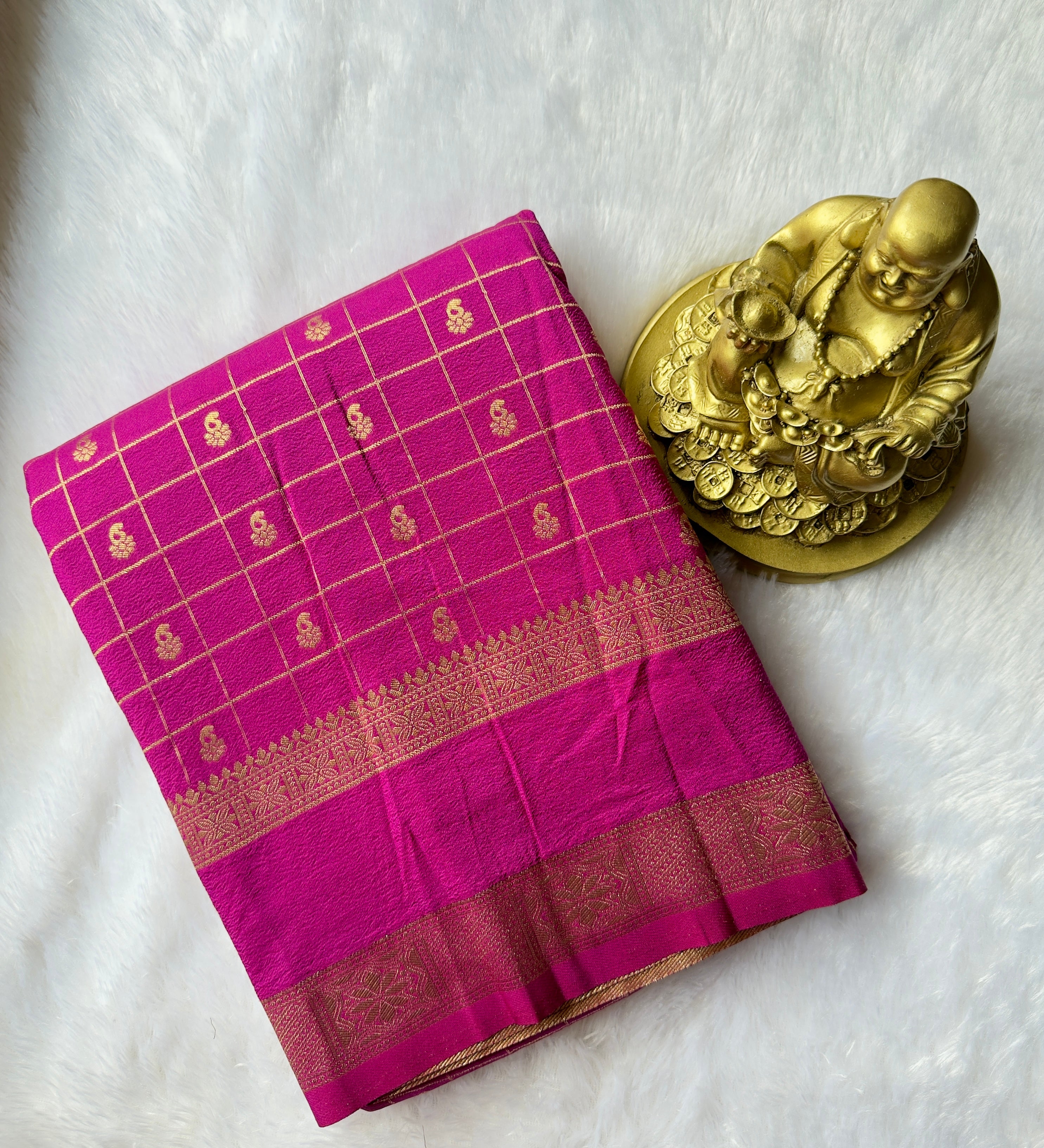 Georgette Crepe Checks with motif weaving Rich Pallu