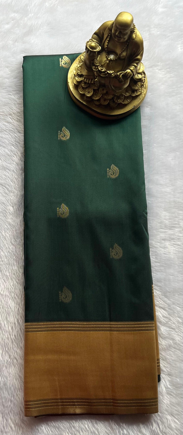Semi Kanchi Silk Peacock butta Small betex border