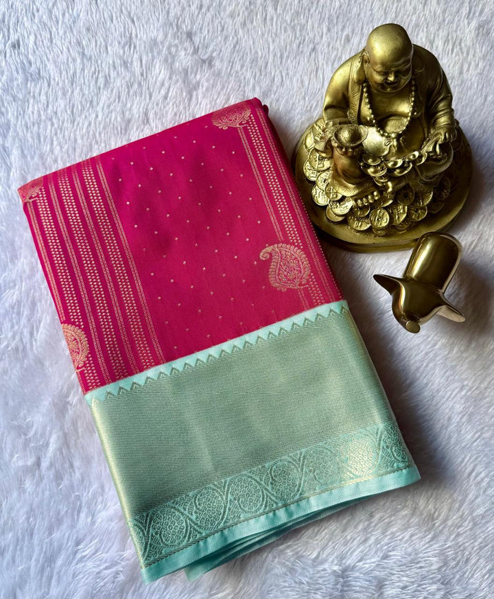 Kanchi Mango Strip Line  With Rich Pallu