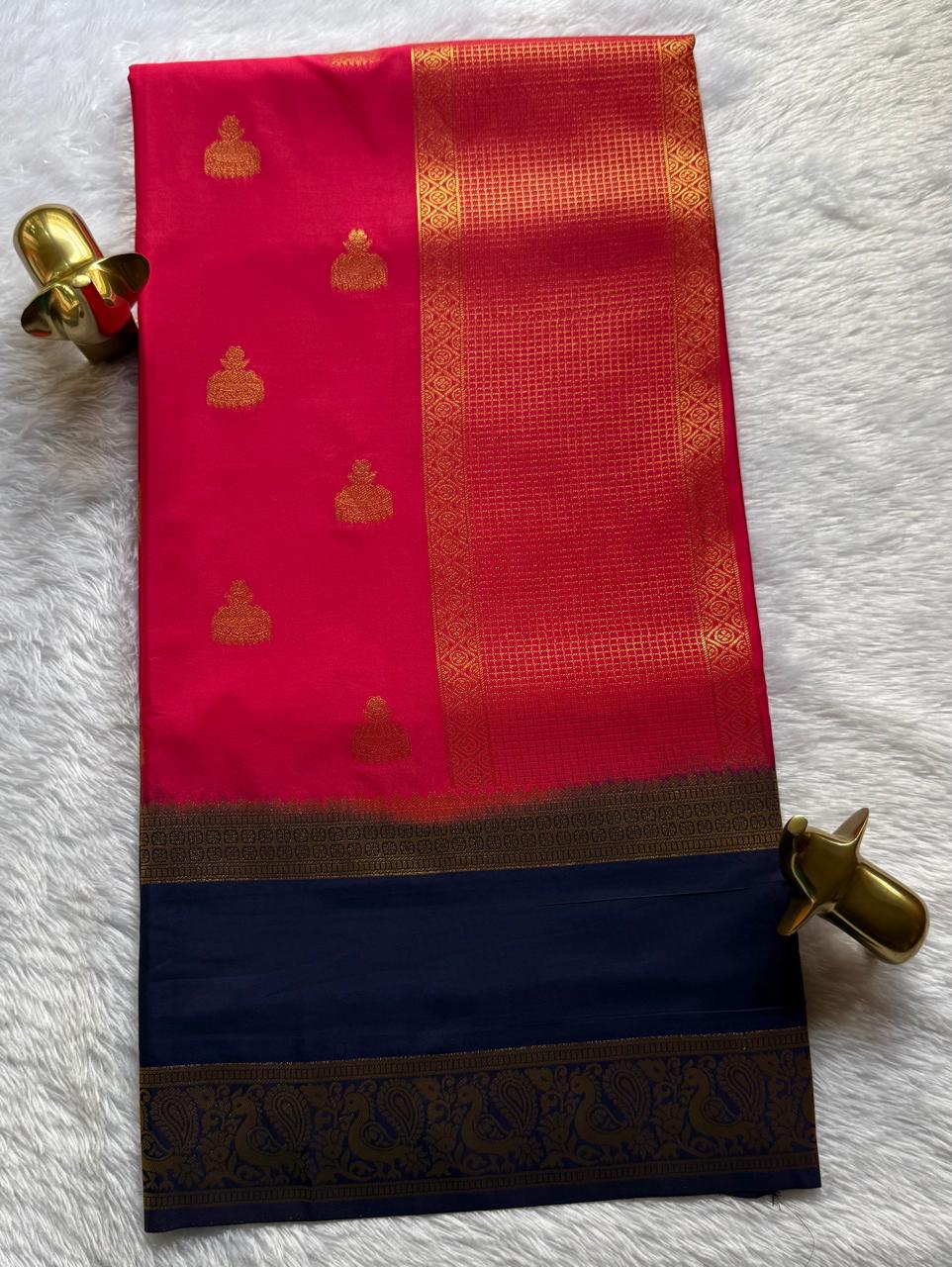 Semi Mysore Silk Jumka Butta With Rich Pallu And Pecock Border, Washable
