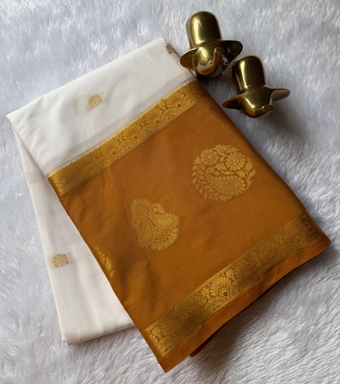Semi Mysore Silk Small Butta With Flower and Double Mango Border