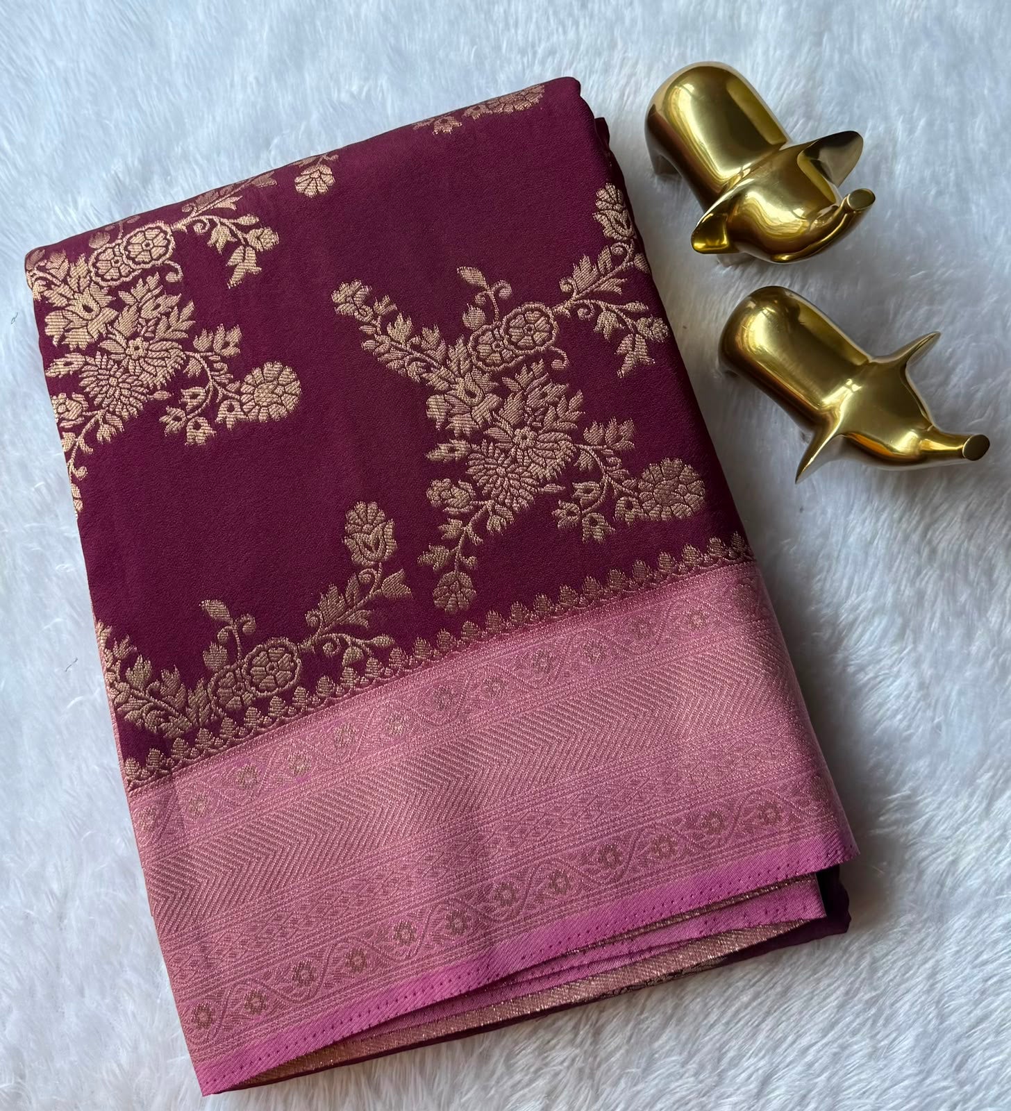 Georgette Saree Jal Pattern With Contrast Border