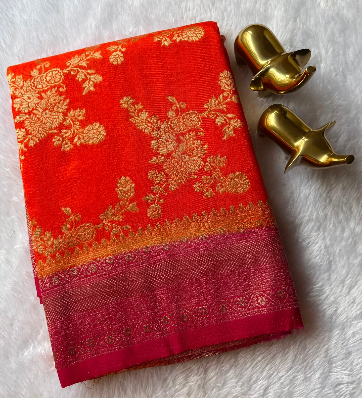Georgette Saree Jal Pattern With Contrast Border