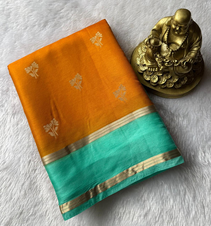 Gajji Silk Double Flower Butta With Rich Pallu